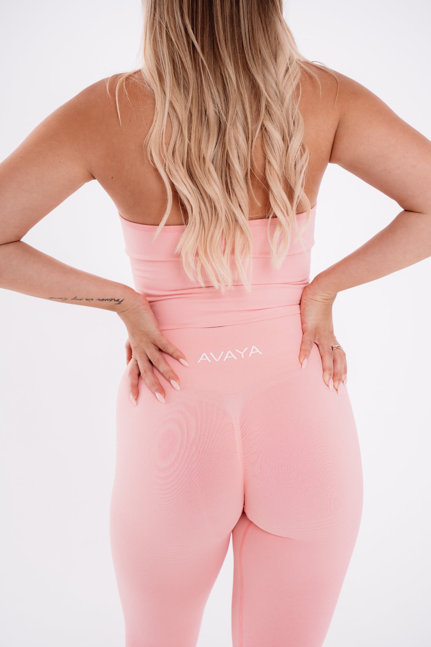 Signature Scrunch Leggings - Nude Blush